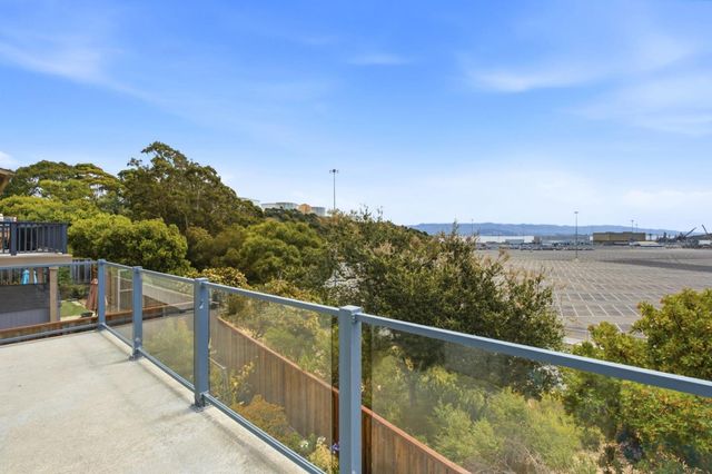 522 Seacliff Place, Richmond, CA 94801