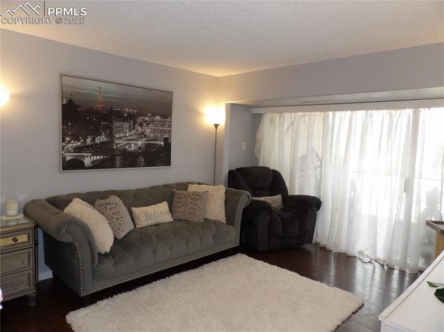 411 Lakewood Circle A306, Colorado Springs, CO 80910