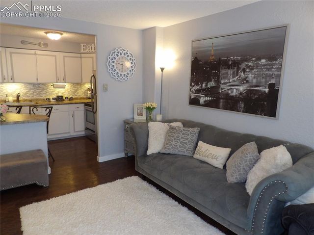 411 Lakewood Circle A306, Colorado Springs, CO 80910