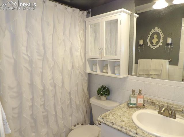 411 Lakewood Circle A306, Colorado Springs, CO 80910