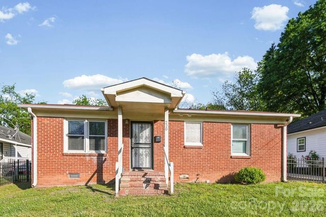 220 Oregon Street, Charlotte, NC 28208