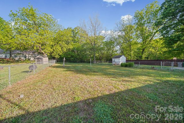 220 Oregon Street, Charlotte, NC 28208