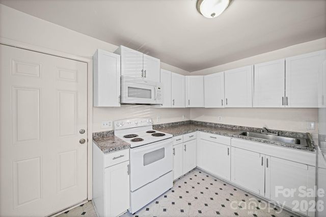 220 Oregon Street, Charlotte, NC 28208