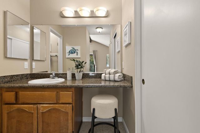 10 Tidewater Ct, Sacramento, CA 95831