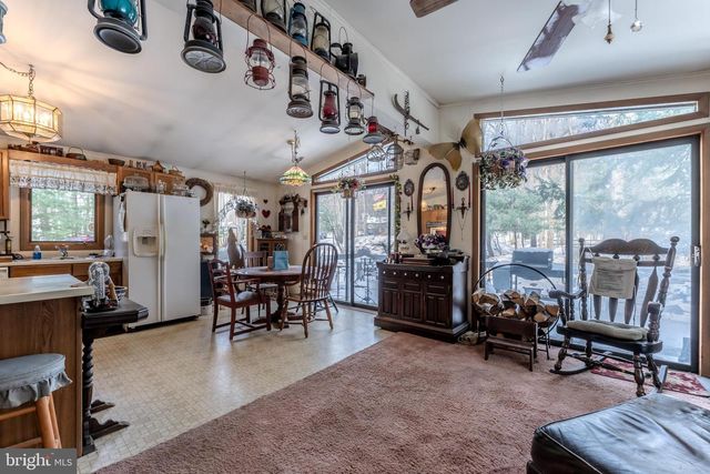 415 WHITE OAK RD, Lehighton, PA 18235