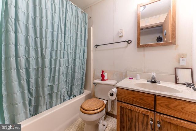 415 WHITE OAK RD, Lehighton, PA 18235