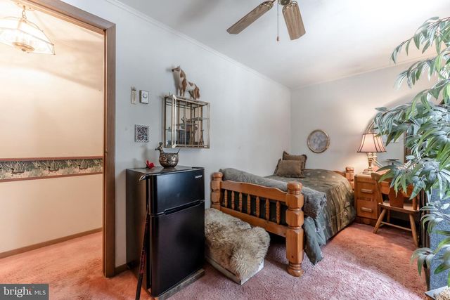 415 WHITE OAK RD, Lehighton, PA 18235