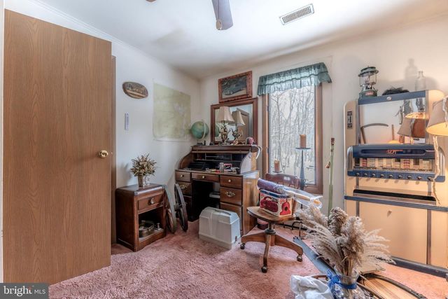 415 WHITE OAK RD, Lehighton, PA 18235