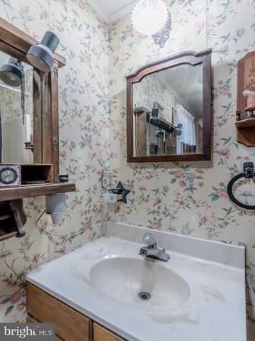 415 WHITE OAK RD, Lehighton, PA 18235