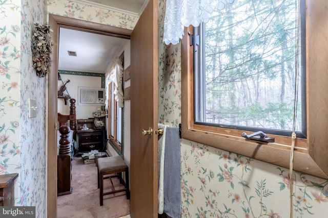 415 WHITE OAK RD, Lehighton, PA 18235