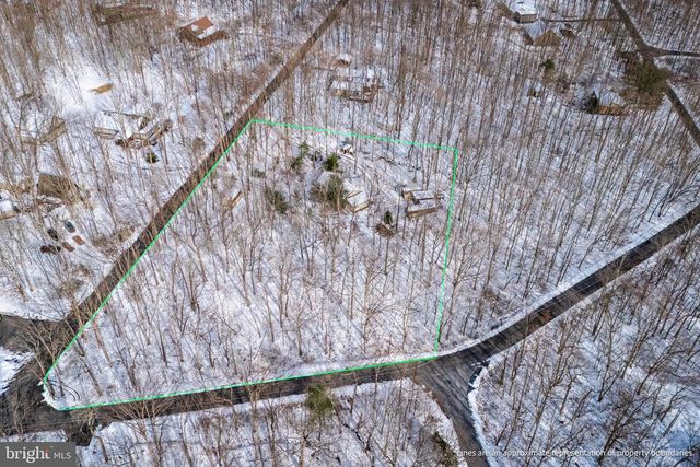 415 WHITE OAK RD, Lehighton, PA 18235