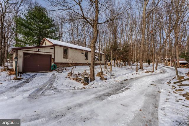 415 WHITE OAK RD, Lehighton, PA 18235