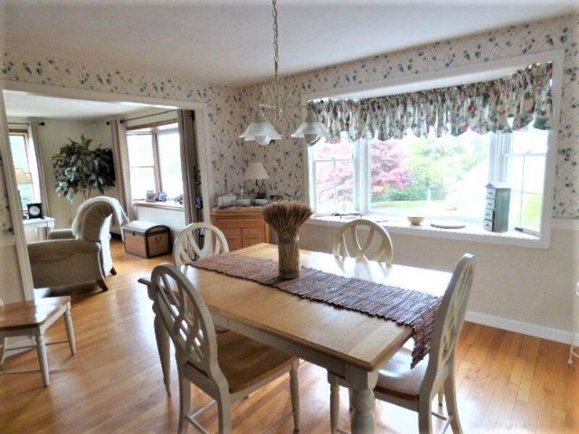 22 Briarfield Road, East Dennis, MA 02641