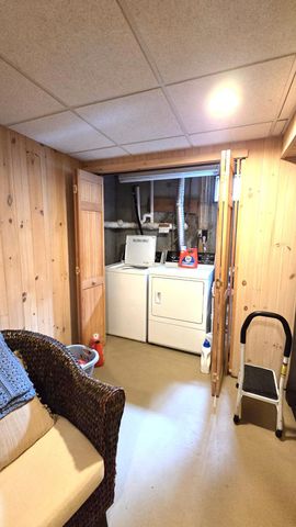 22 Briarfield Road, East Dennis, MA 02641