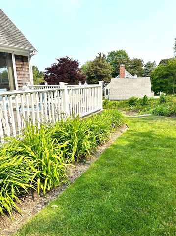 22 Briarfield Road, East Dennis, MA 02641