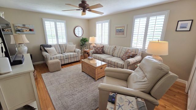 22 Briarfield Road, East Dennis, MA 02641