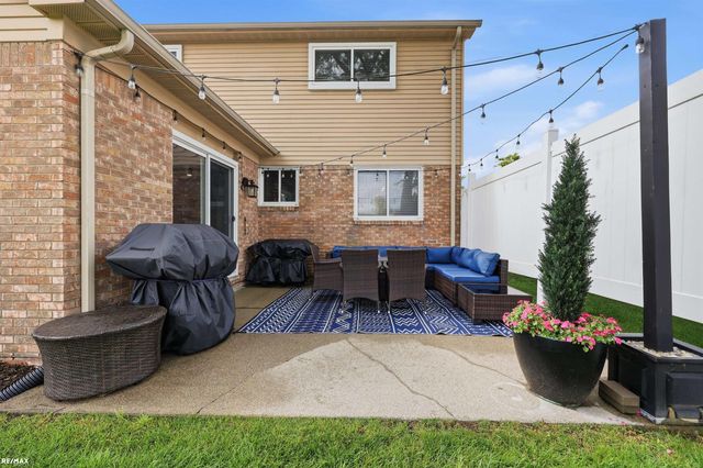 16313 Greenland Drive, Macomb Twp, MI 48044