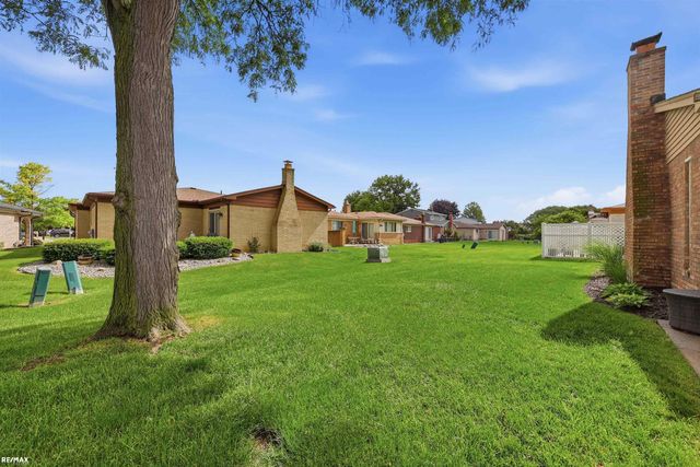 16313 Greenland Drive, Macomb Twp, MI 48044