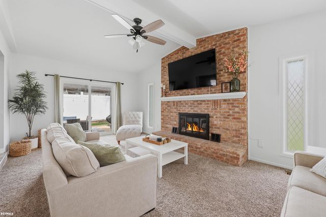 16313 Greenland Drive, Macomb Twp, MI 48044