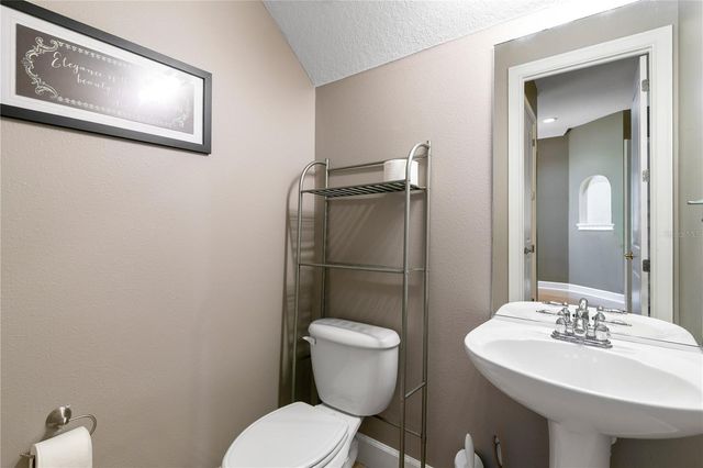 11504 BELLAMAR STREET, Tampa, FL 33637