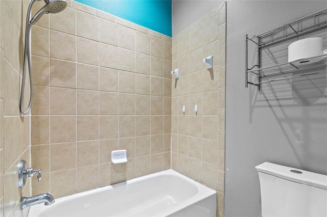 11504 BELLAMAR STREET, Tampa, FL 33637