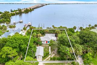 1365 Pineapple Avenue, Melbourne, FL 32935