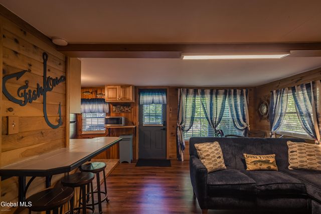 131 Wendell Avenue, Broadalbin, NY 12025