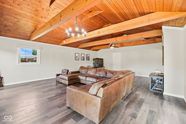 10 Tarry Court, Greenwood, IN 46142