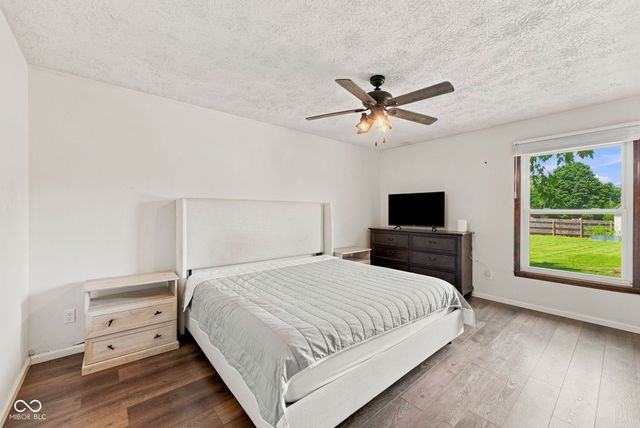 10 Tarry Court, Greenwood, IN 46142