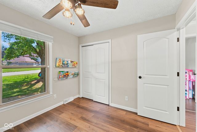 10 Tarry Court, Greenwood, IN 46142
