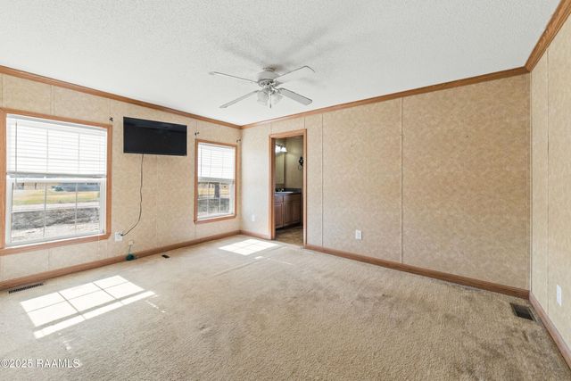 561 Airline Road, Opelousas, LA 70570