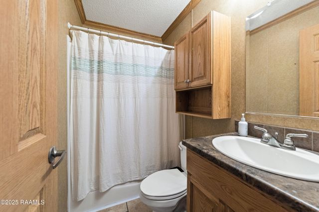 561 Airline Road, Opelousas, LA 70570