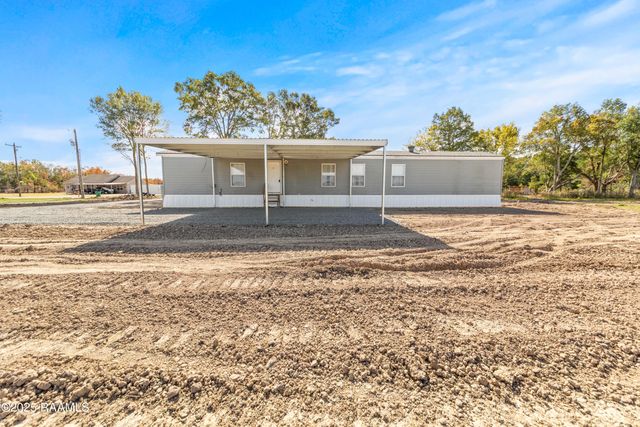 561 Airline Road, Opelousas, LA 70570