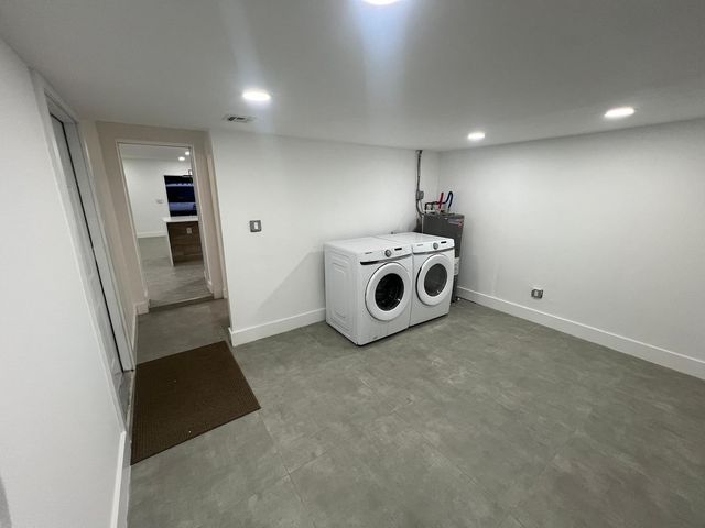 1436 NE 1st Ave, Fort Lauderdale, FL 33304