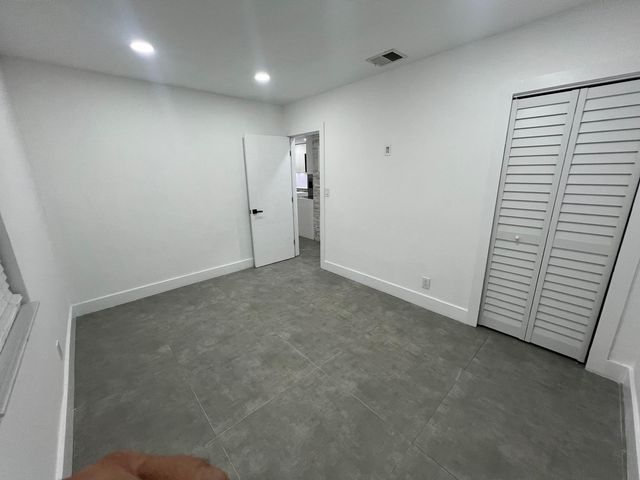 1436 NE 1st Ave, Fort Lauderdale, FL 33304