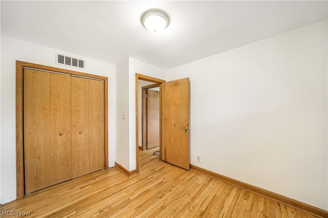 5216 Kuszmaul Avenue NW, Warren, OH 44483