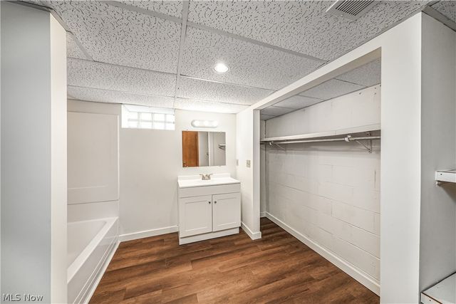 5216 Kuszmaul Avenue NW, Warren, OH 44483