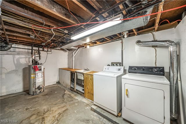 5216 Kuszmaul Avenue NW, Warren, OH 44483