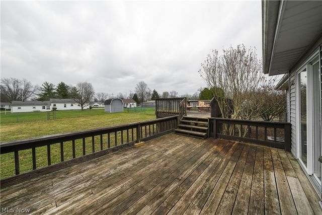 5216 Kuszmaul Avenue NW, Warren, OH 44483