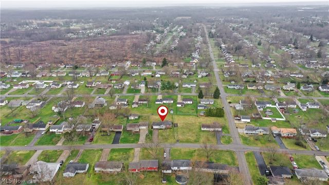 5216 Kuszmaul Avenue NW, Warren, OH 44483