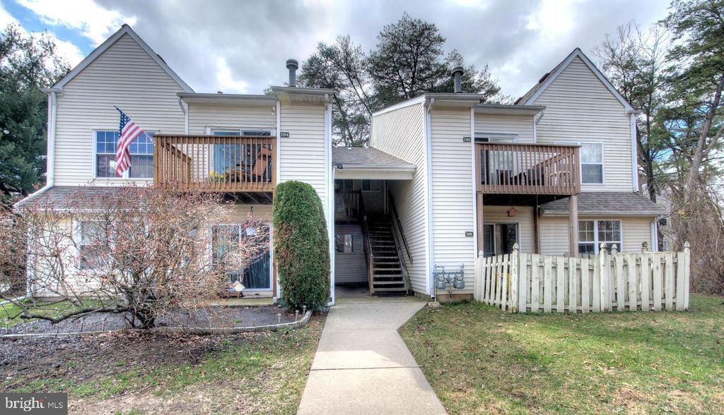 1184 TRISTRAM CIR, Mantua, NJ 08051