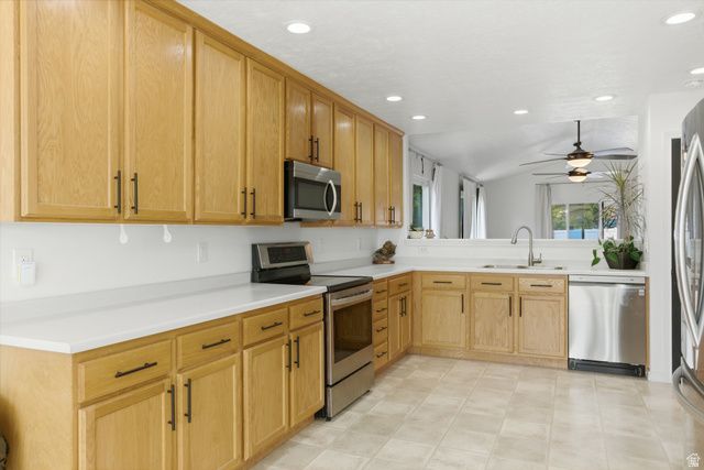 8374 S 6465 W, West Jordan, UT 84081