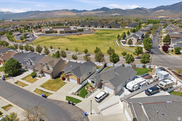 8374 S 6465 W, West Jordan, UT 84081