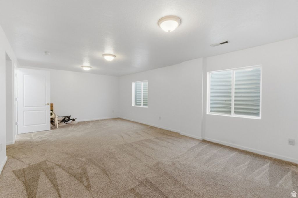 Image 29 of property listing at 8374 S 6465 W, West Jordan, UT 84081