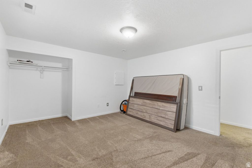 Image 38 of property listing at 8374 S 6465 W, West Jordan, UT 84081
