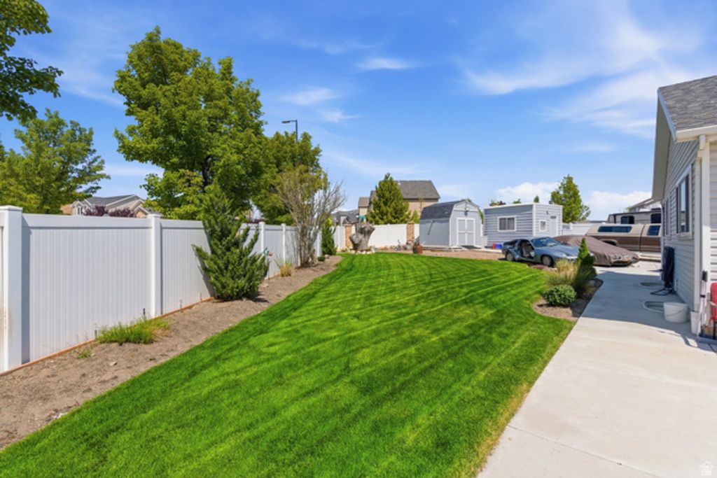 Image 40 of property listing at 8374 S 6465 W, West Jordan, UT 84081