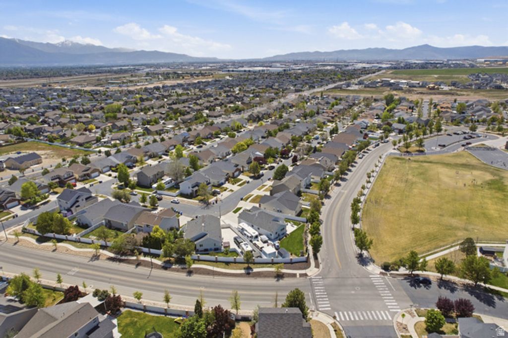 Image 46 of property listing at 8374 S 6465 W, West Jordan, UT 84081