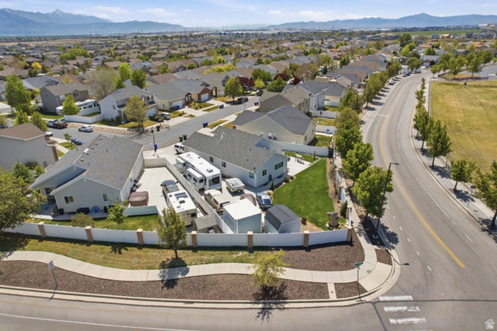 Image 48 of property listing at 8374 S 6465 W, West Jordan, UT 84081
