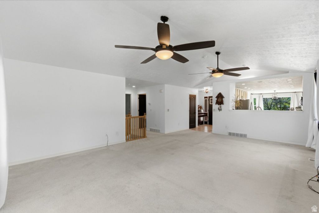 Image 10 of property listing at 8374 S 6465 W, West Jordan, UT 84081