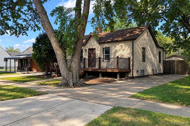 5712 Drexel Street, Dearborn Heights, MI 48127